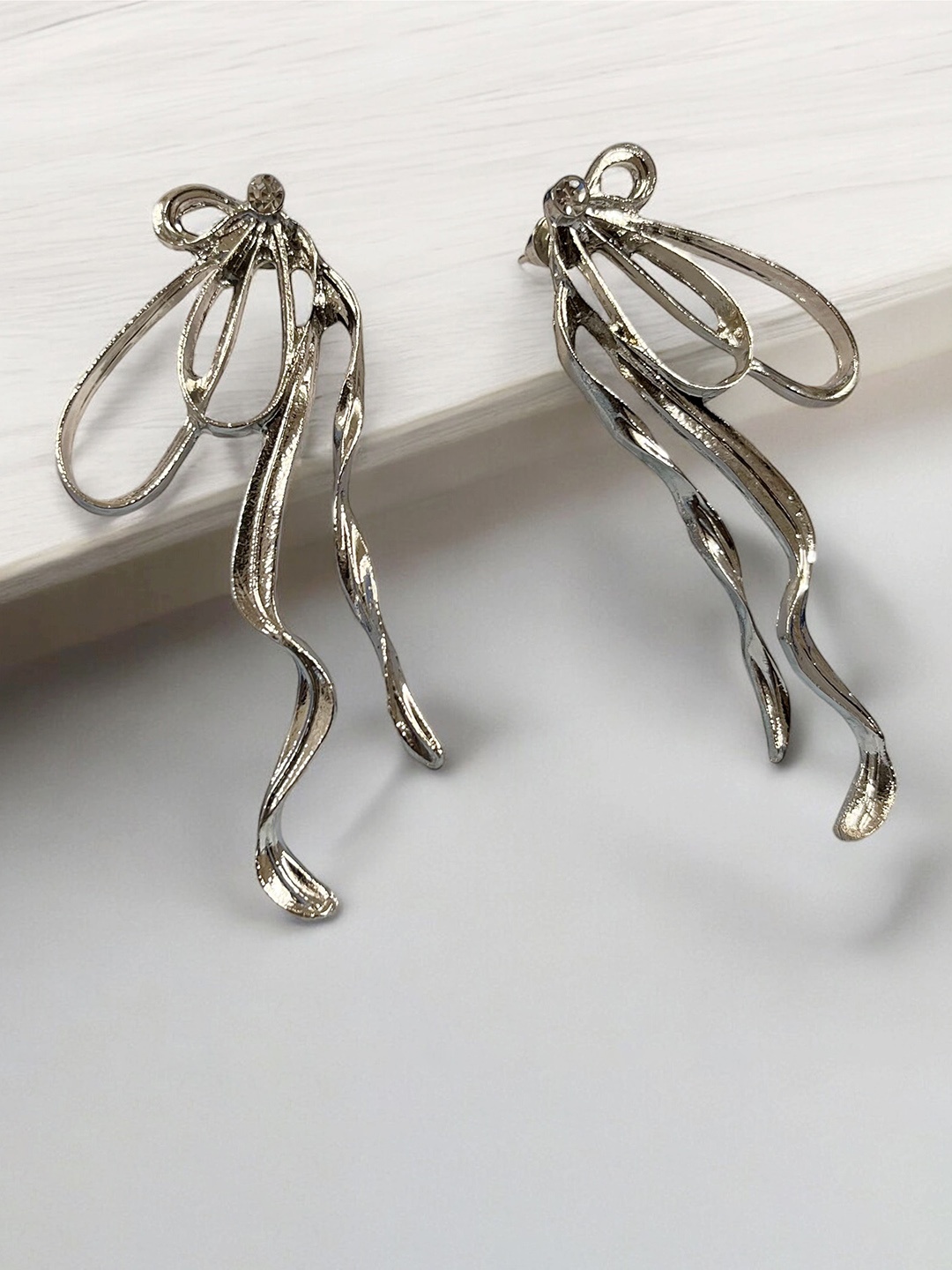 

SUBHAGALANKAR Silver-Plated Artificial Stones Studded Quirky Studs Earrings