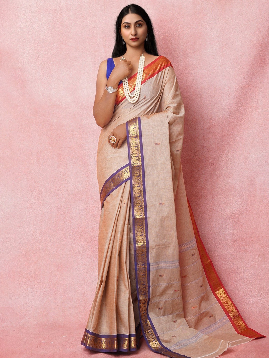 

Unnati Silks Ethnic Motifs Zari Pure Cotton Handloom Kanjeevaram Saree, Beige