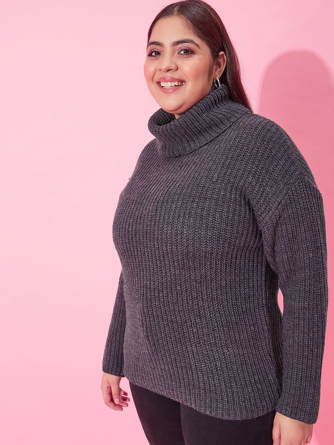 

CURVY STREET Women Self Design Cable Knit Longline Pullover, Grey