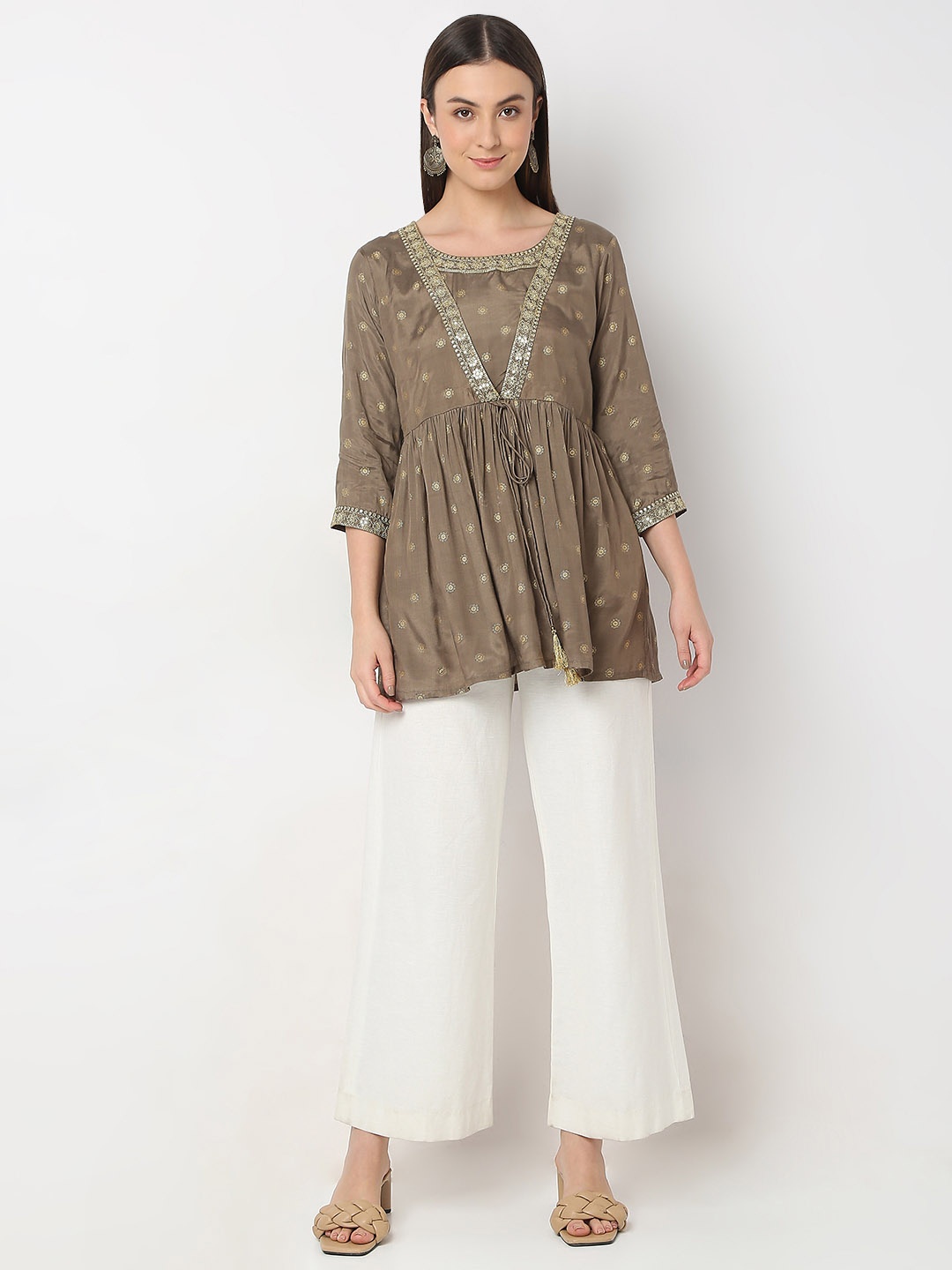 

Ethnicity Women Floral Printed Round Neck Top, Brown