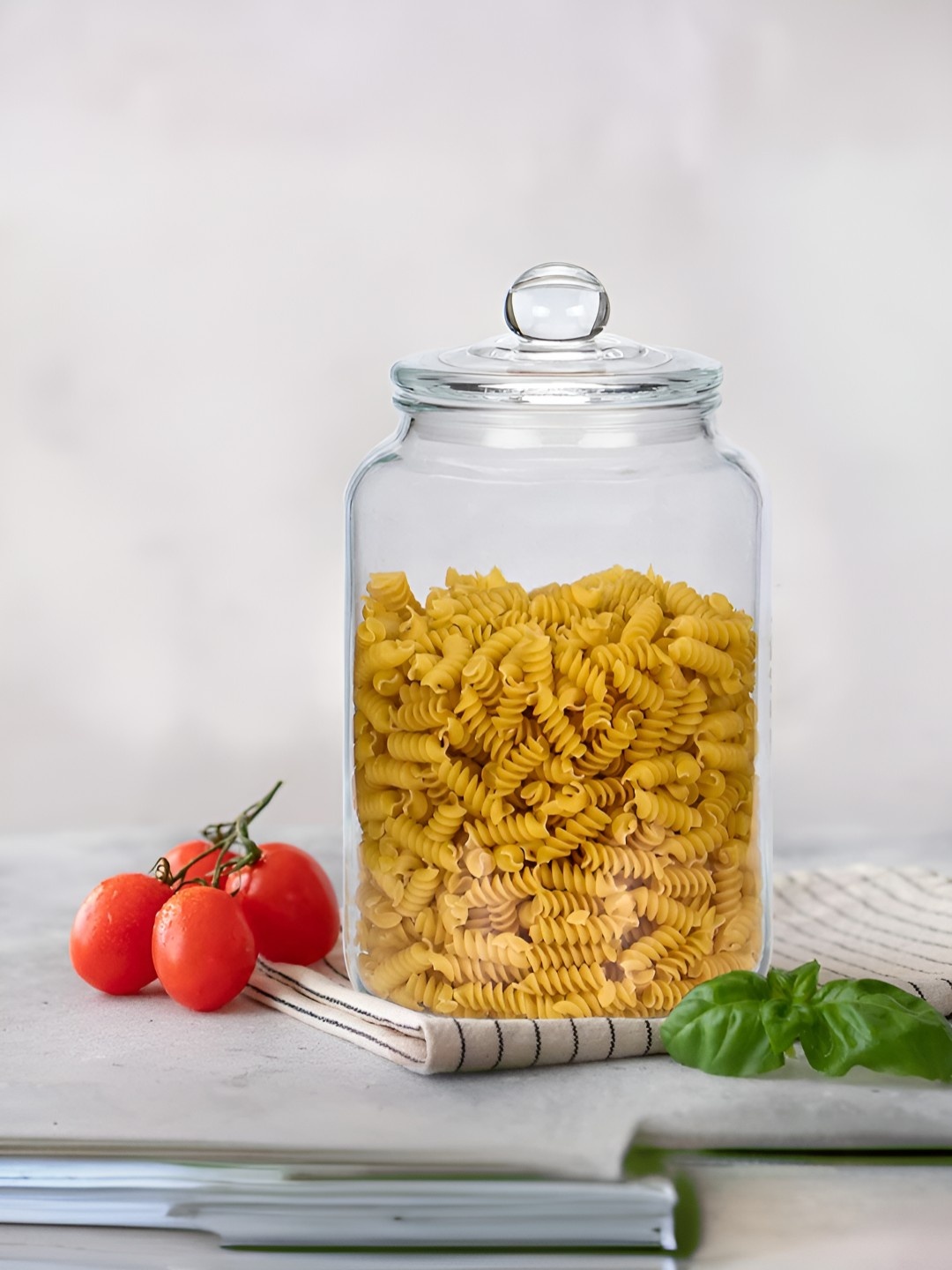 

UMAI Transparent Glass Container With Lid-3L