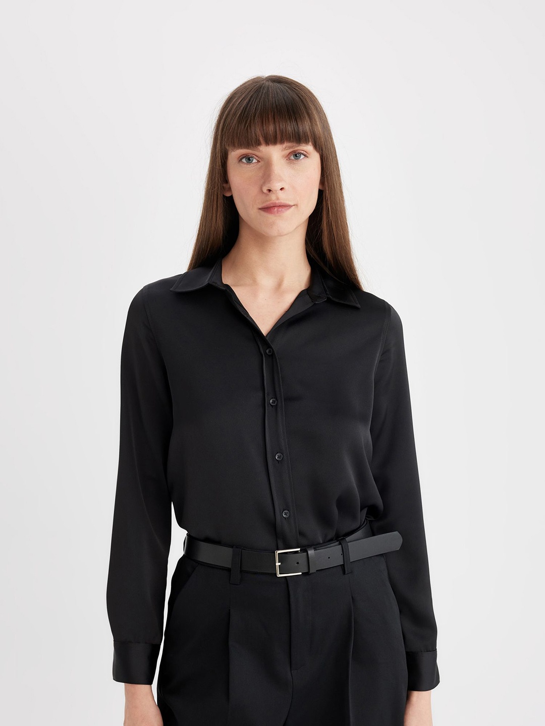 

DeFacto Women Spread Collar Solid Casual Shirt, Black