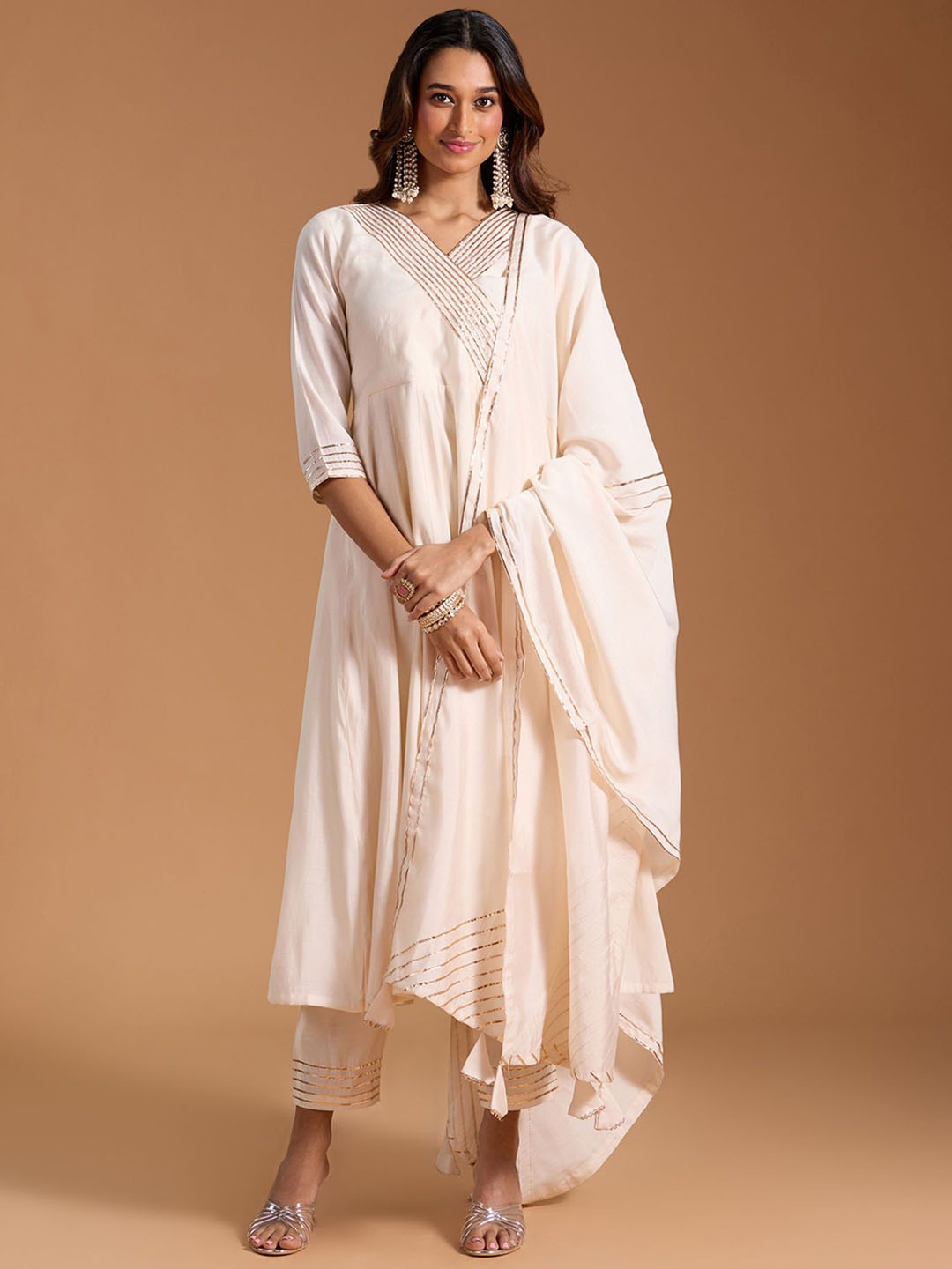 

KAVINDI Empire Gotta Patti Pure Silk Anarkali Kurta with Trousers & Dupatta, White