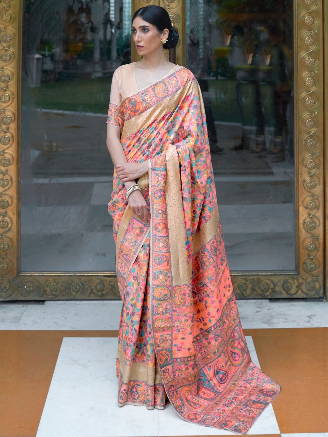 

ODETTE Woven Design Zari Saree, Peach