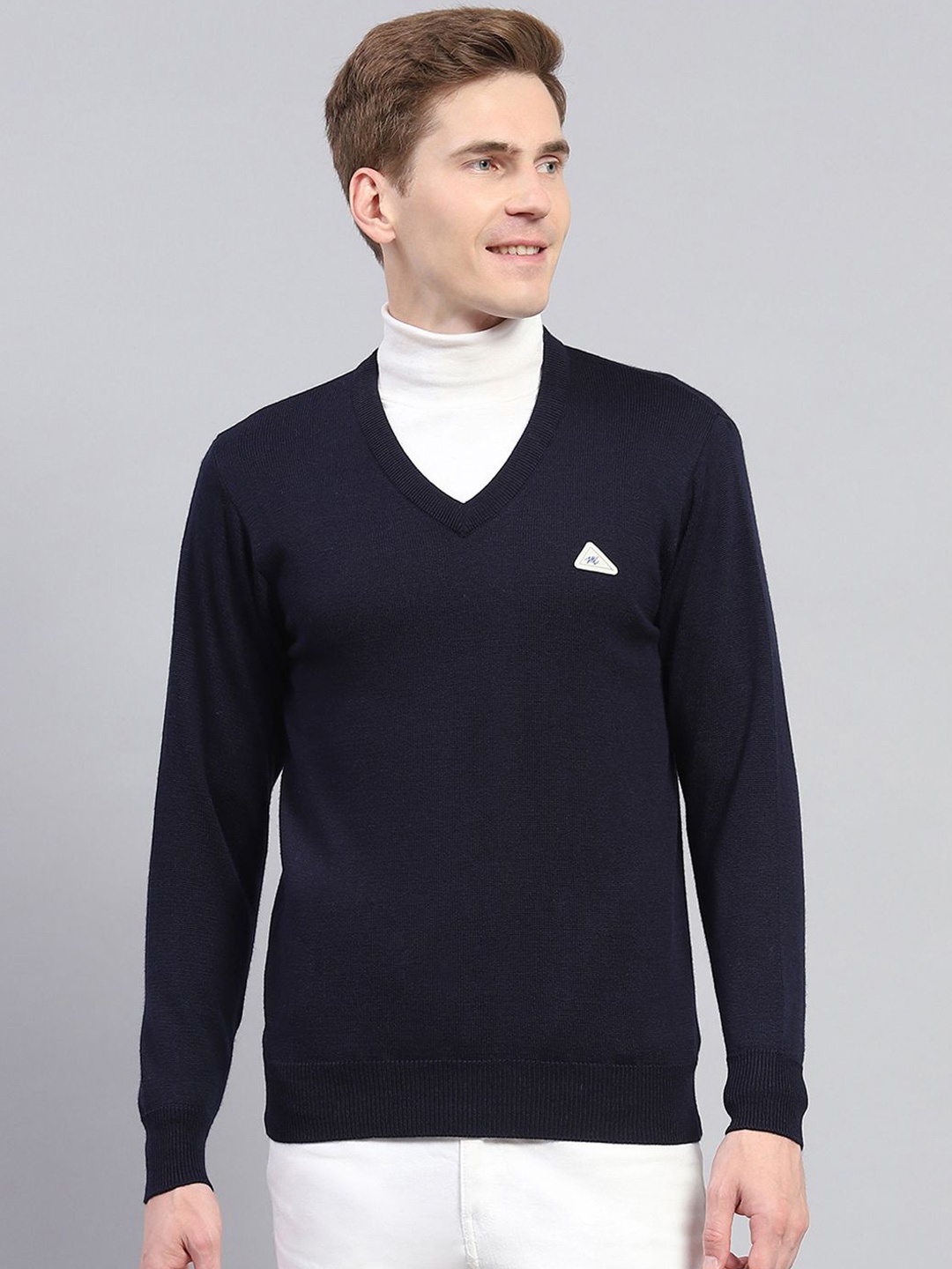 

Monte Carlo Men V-Neck Woollen Pullover Sweater, Navy blue