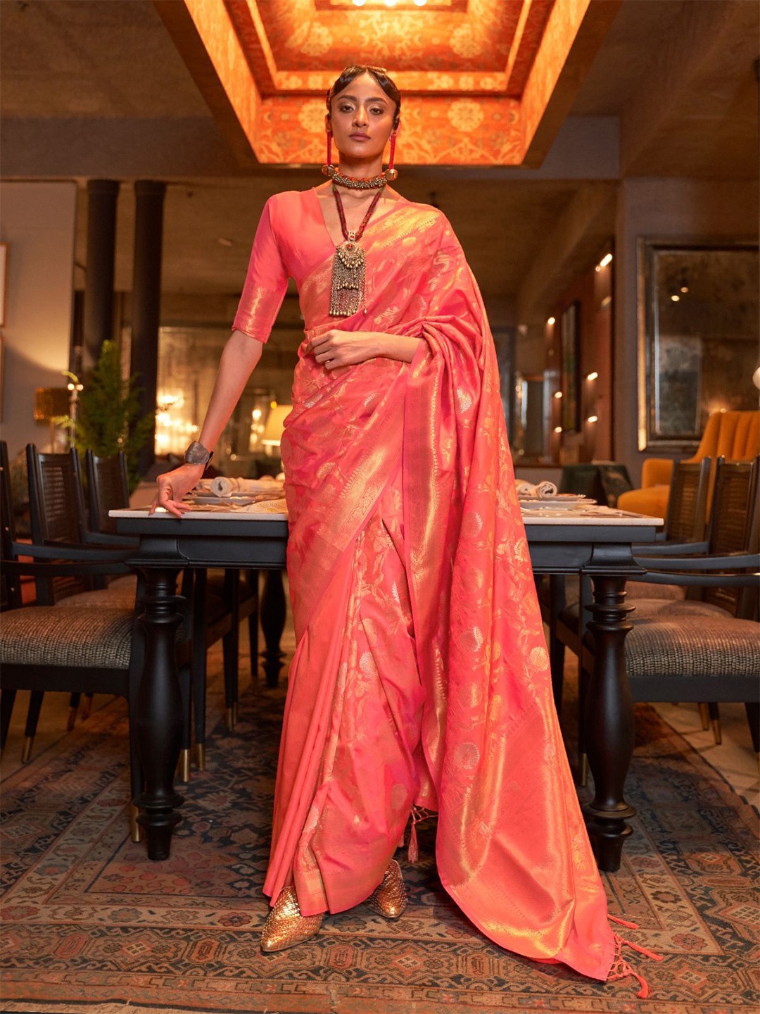 

ODETTE Woven Design Zari Saree, Pink