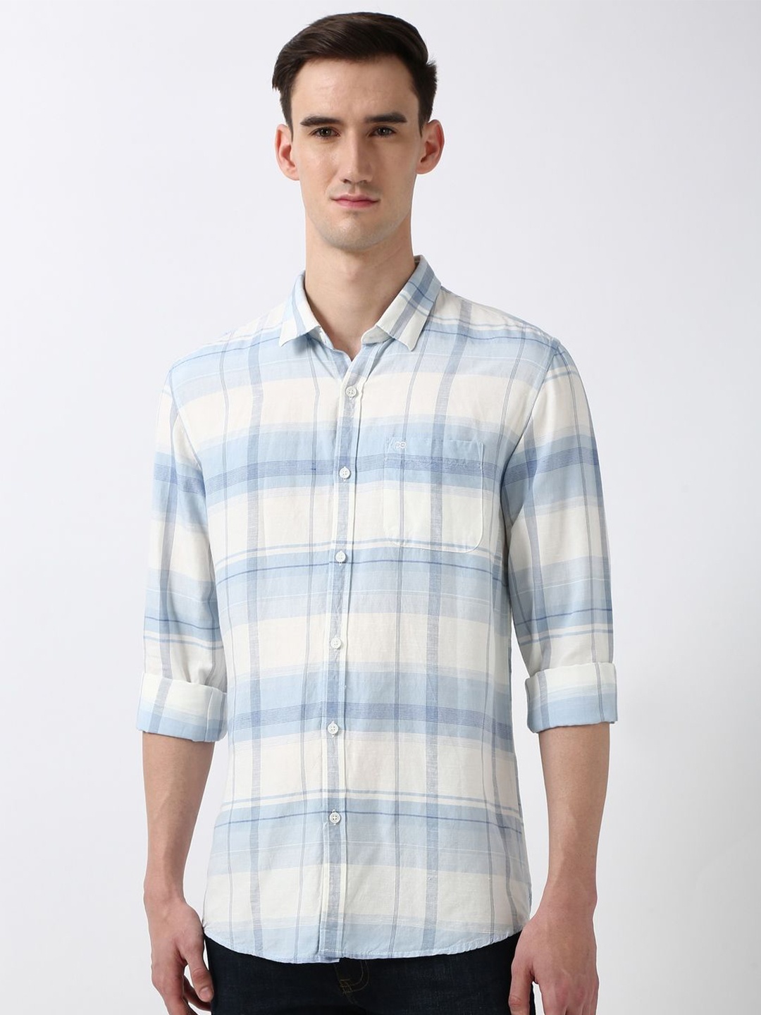 

Peter England Casuals Men Spread Collar Checked Slim Fit Casual Shirt, Blue