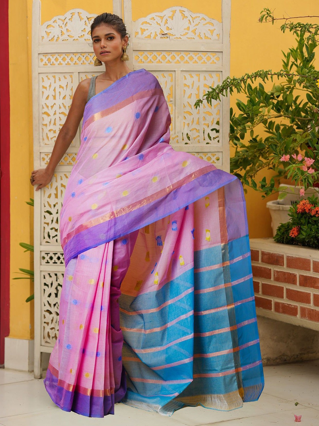 

Unnati Silks Woven Design Pure Cotton Handloom Mangalagiri Saree, Pink
