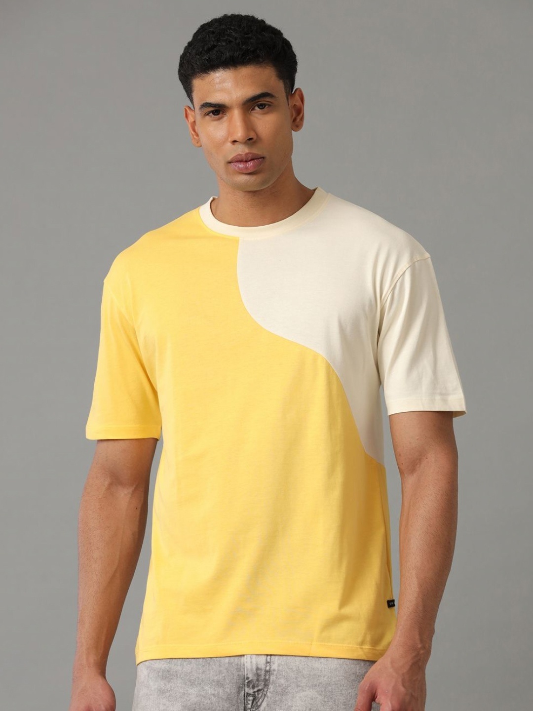 

Voi Jeans Men Solid Round Neck Cotton Boxy T-shirt, Yellow