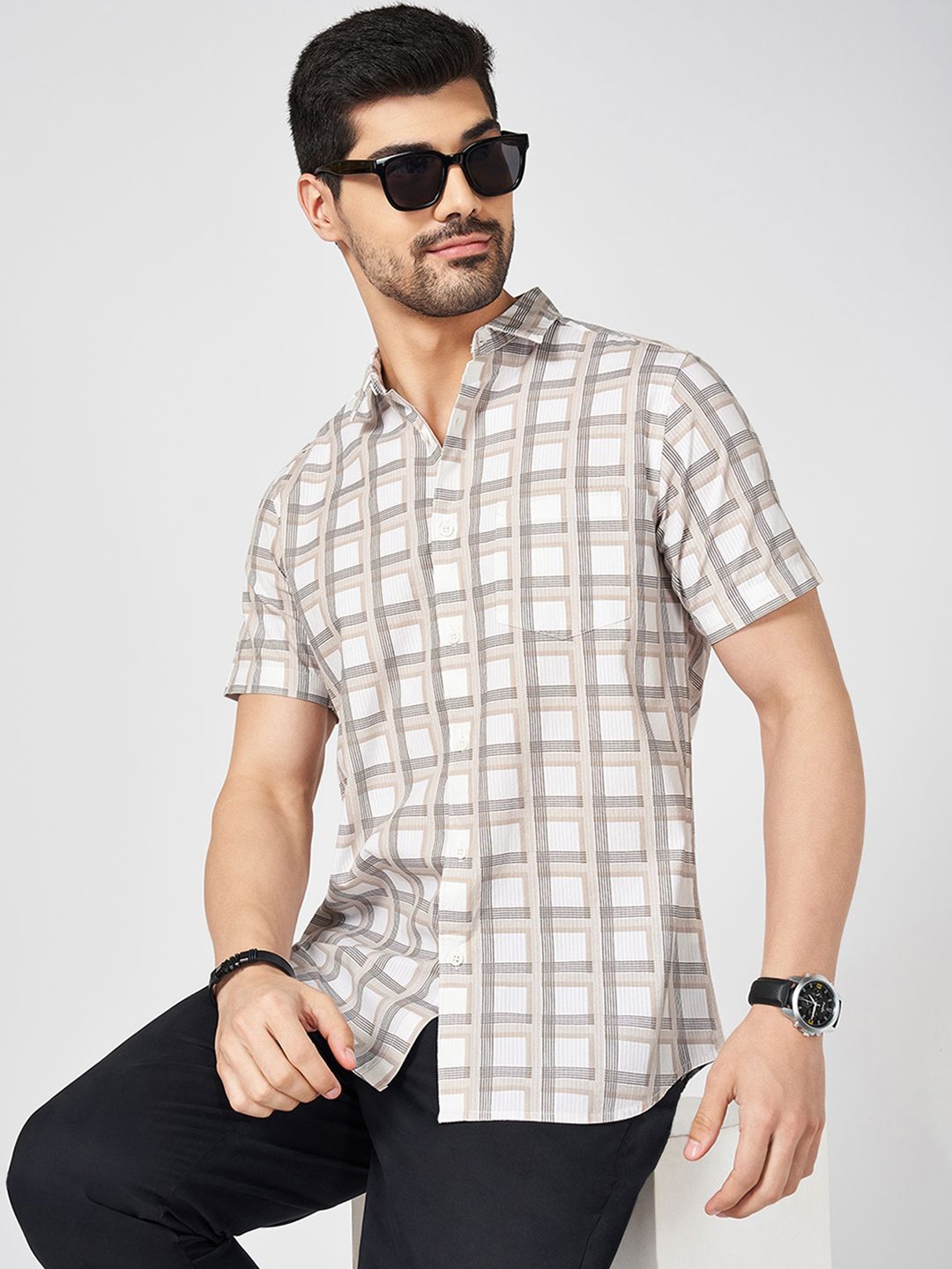 

BYFORD by Pantaloons Men Original Spread Collar Checked Cotton Casual Shirt, White