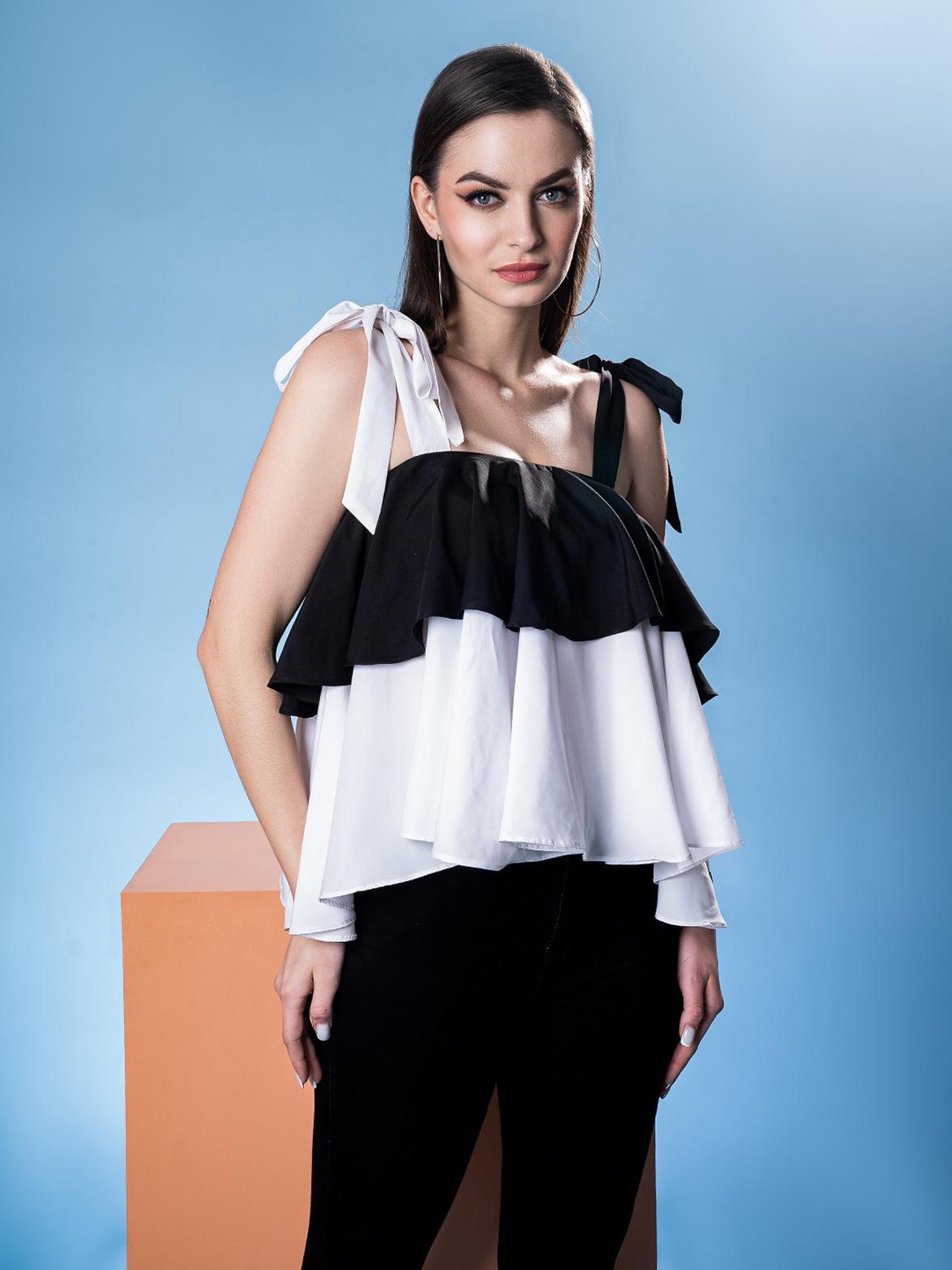 

Sacai Women Colourblocked Layered Top, Black