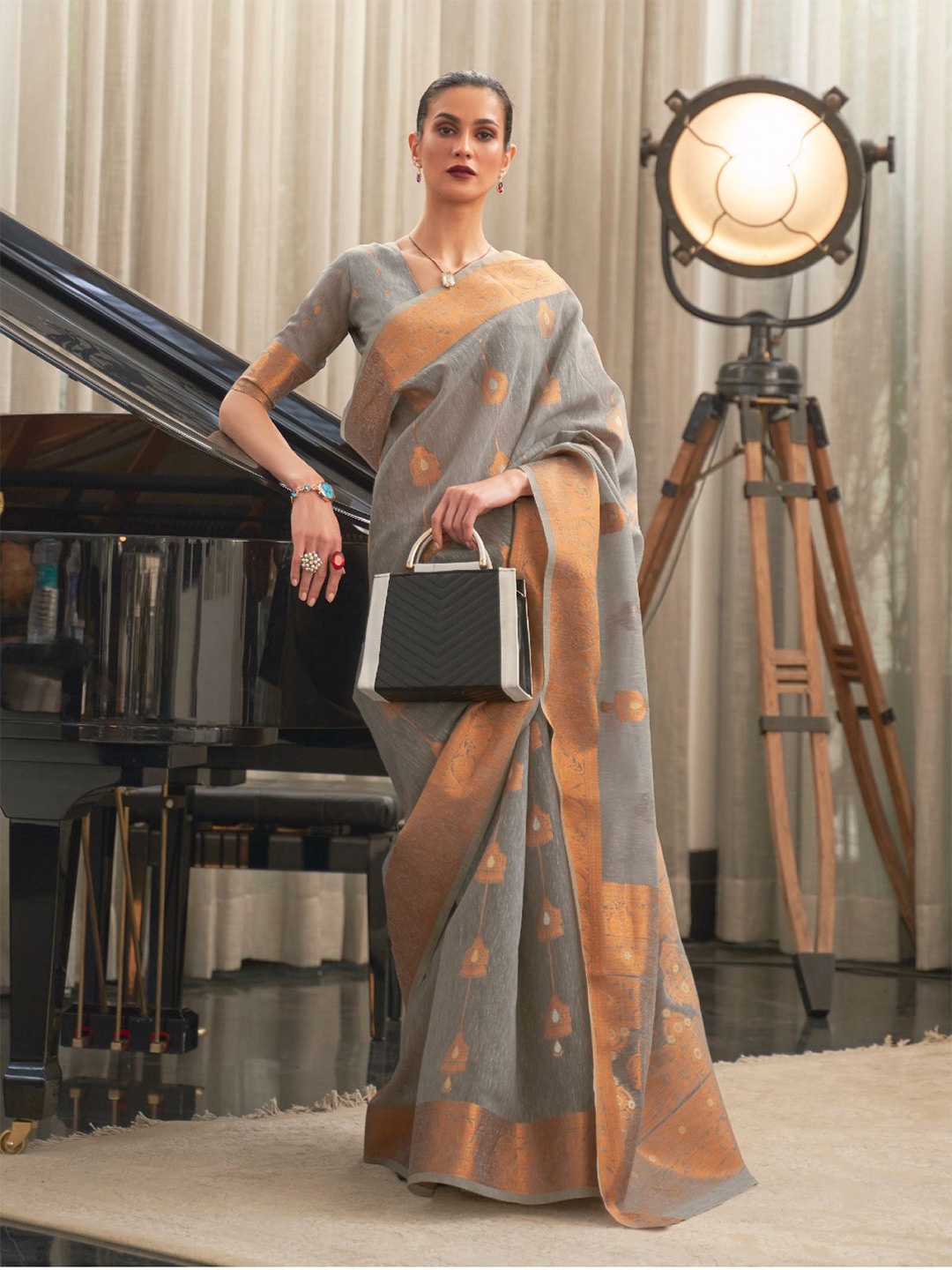 

ODETTE Woven Design Zari Saree, Grey