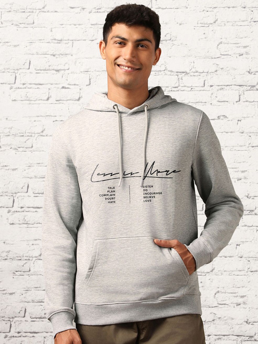 

NOBERO Men Printed Hooded Sweatshirt, Grey melange