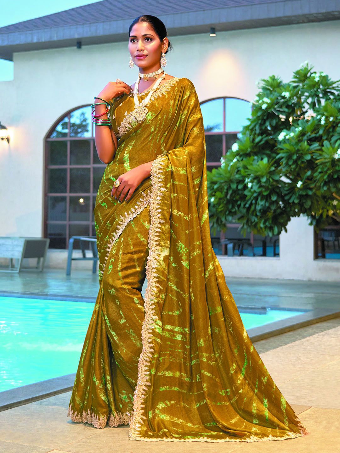 

Mitera Abstract Printed Embroidered Saree, Olive