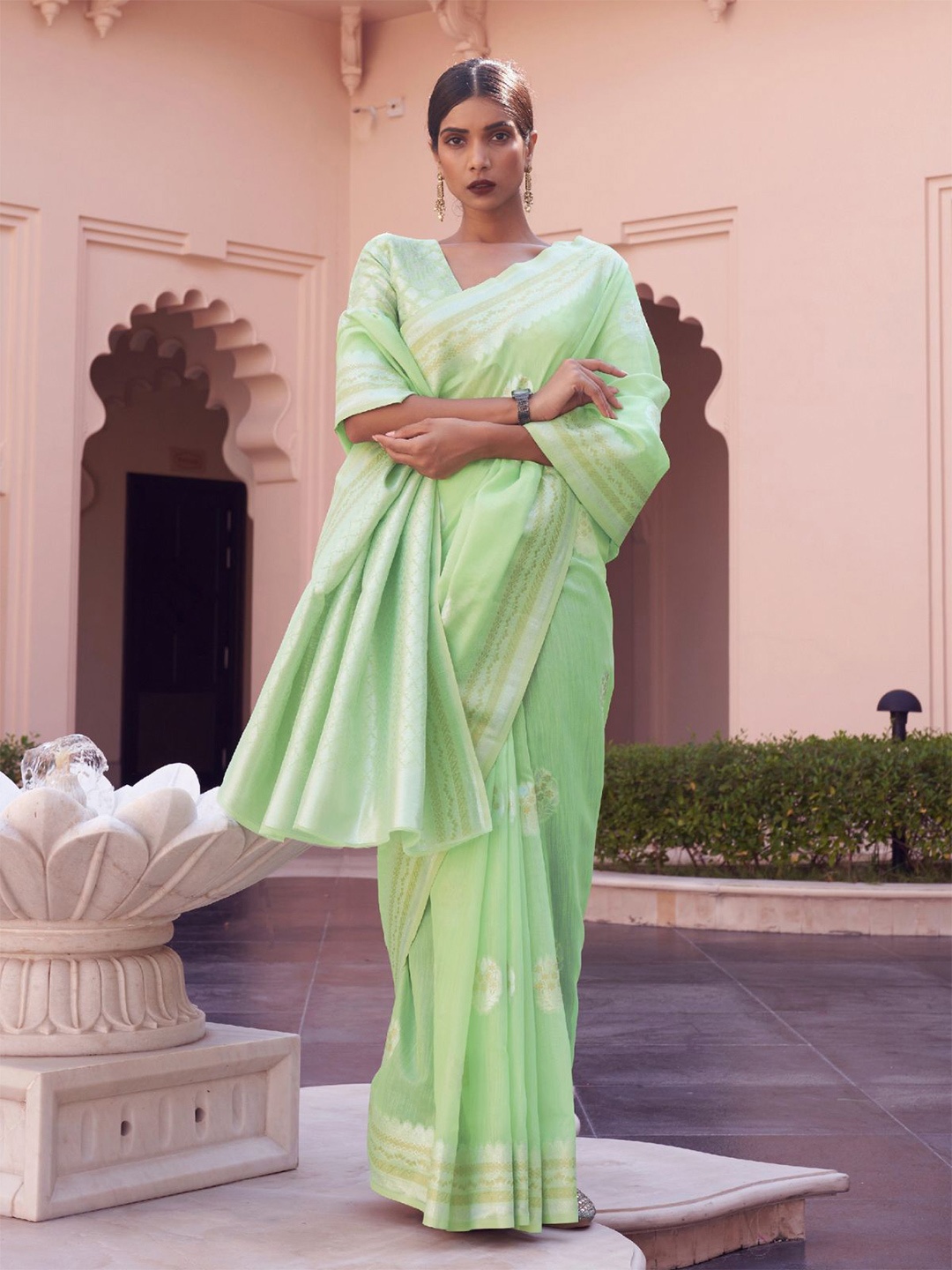 

ODETTE Woven Design Zari Saree, Green