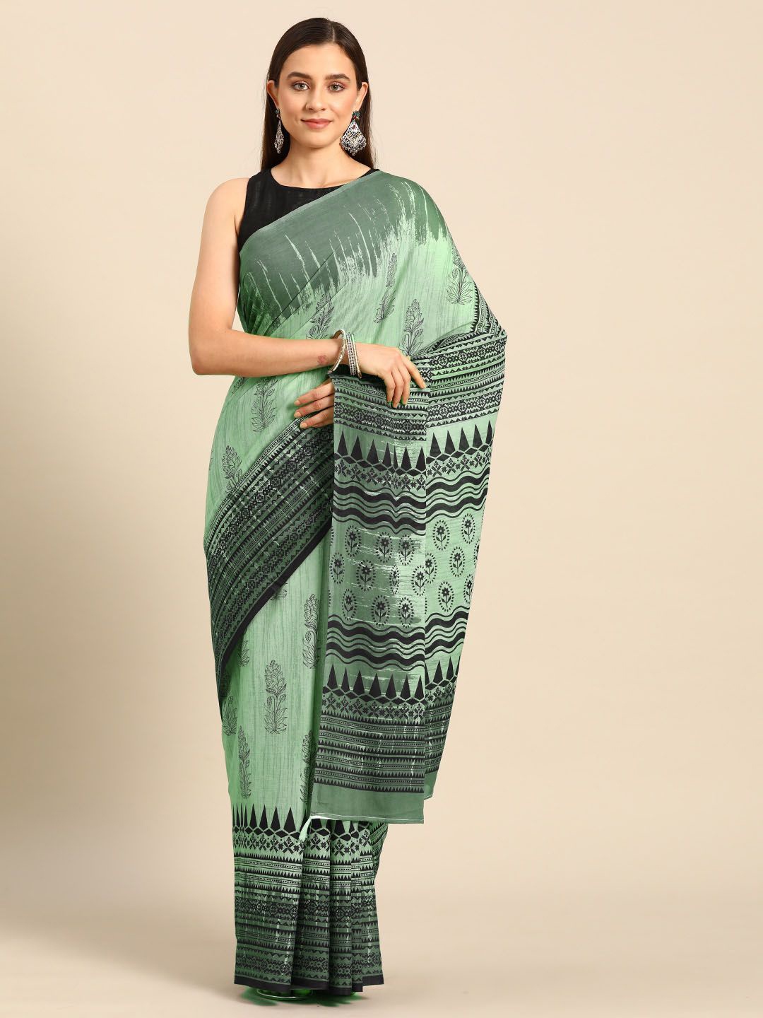 

BUTA BUTI Floral Printed Pure Cotton Saree, Green