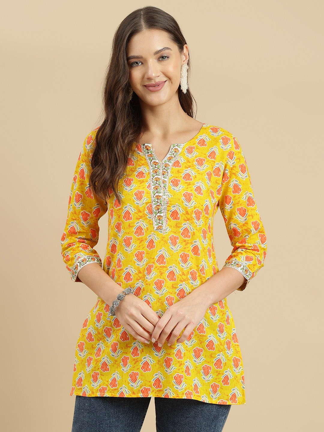 

JANAKDULARI CREATION Women Floral Printed Pure Cotton Kurti, Yellow