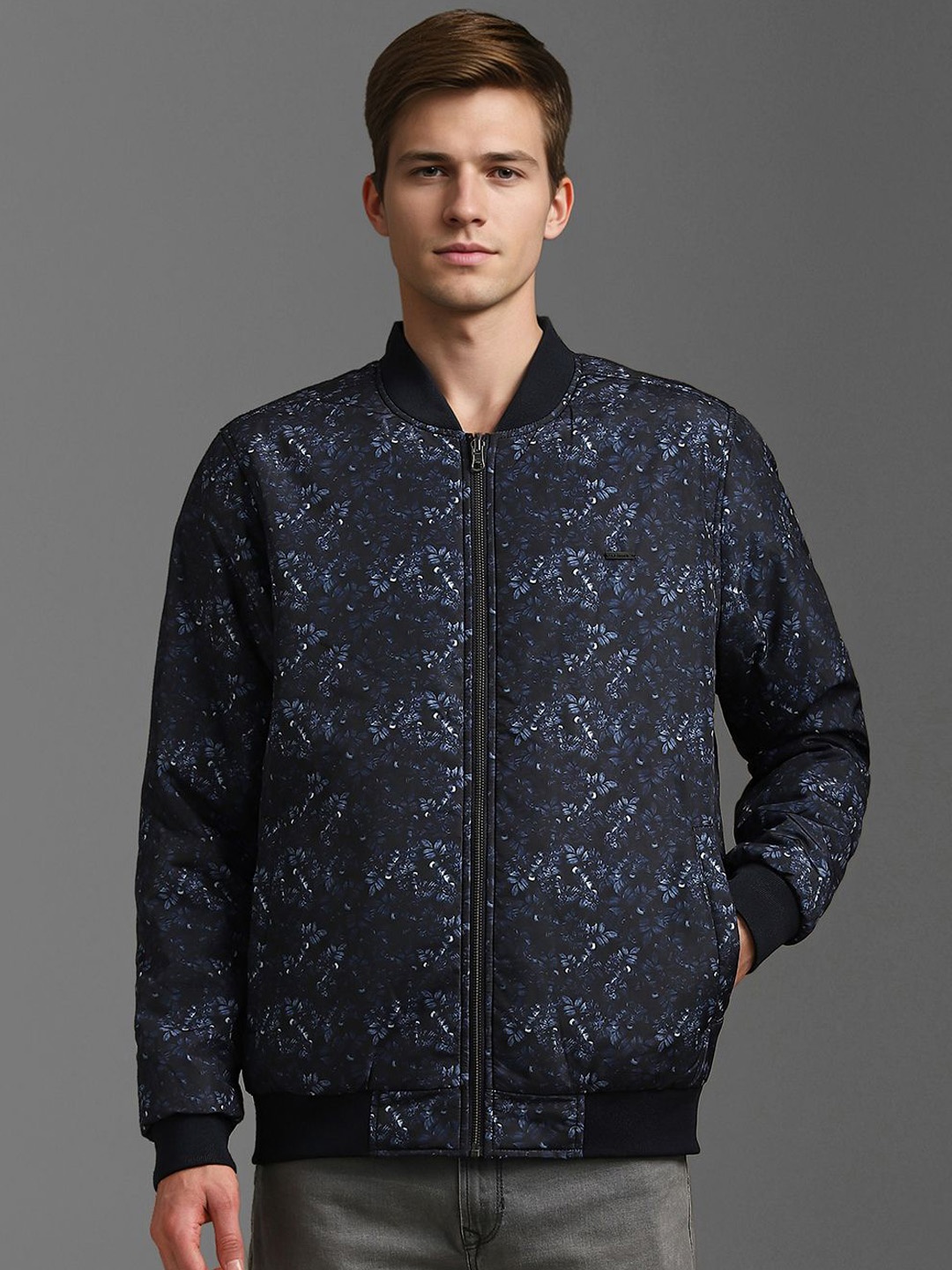 

Louis Philippe Jeans Men Abstract Print Reversible Open Front Jacket, Navy blue