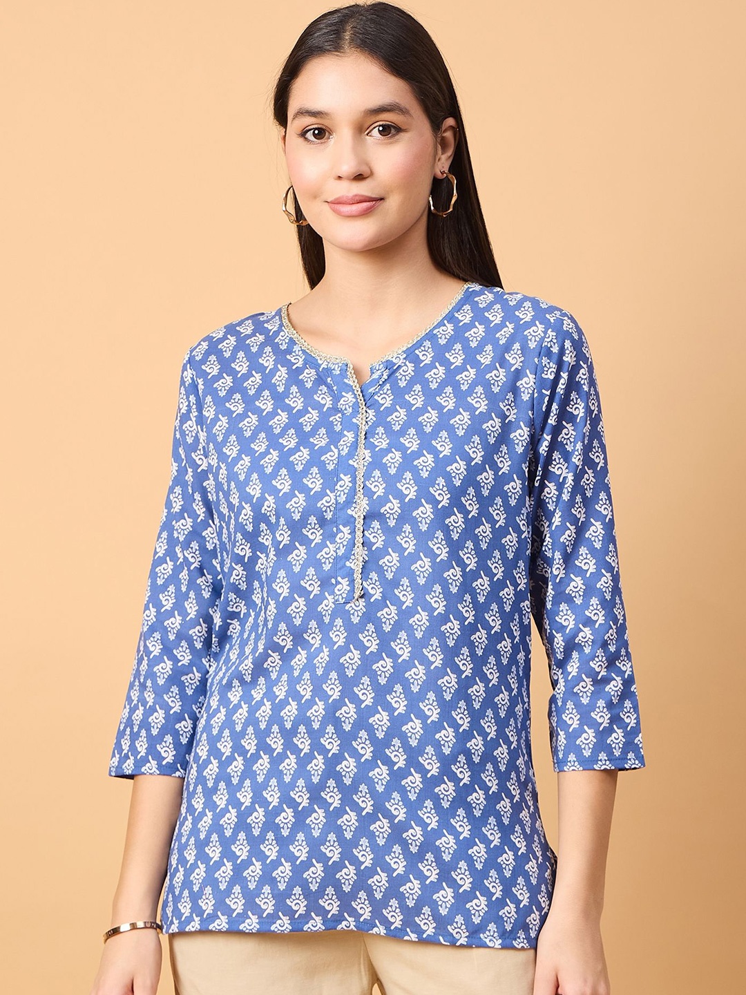 

NEESH Women Ethnic Motifs Printed Round Neck Top, Blue