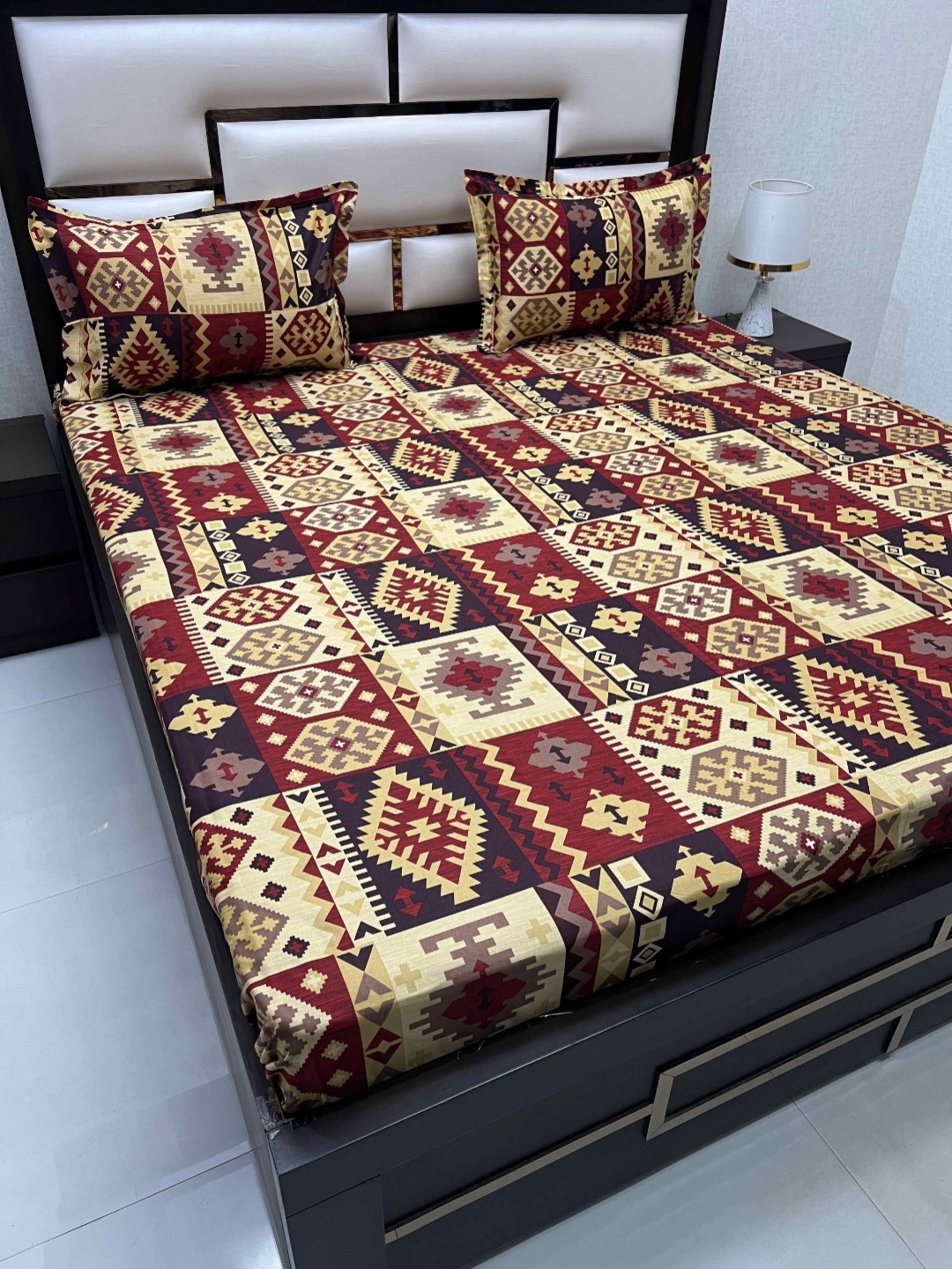 

Pure Decor Velar Sib Red & Beige Ethnic Motifs Printed Cotton 300 TC King BedsheetSet