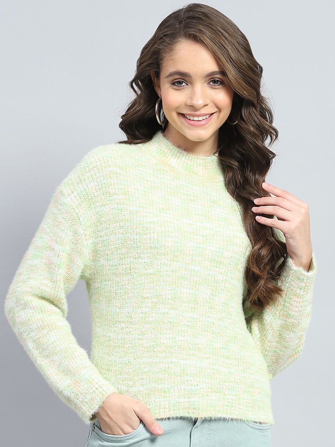 

Monte Carlo Women Self Design Round Neck Wool Top, Green