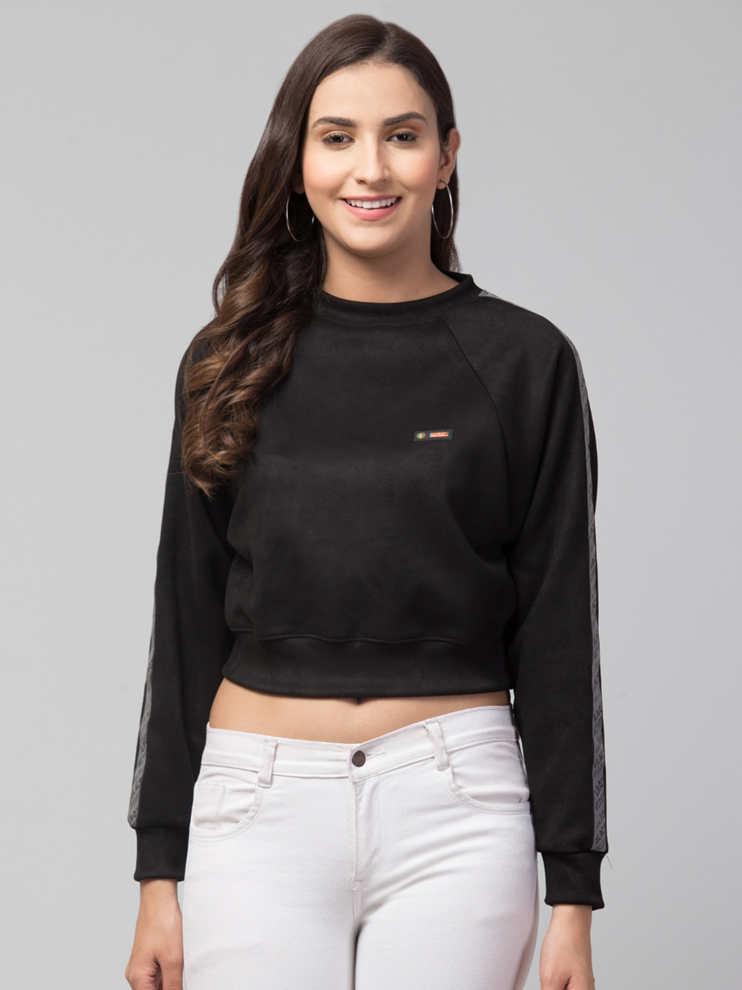 

GalaxyTrendz Women Solid Pullover Crop Sweatshirt, Black