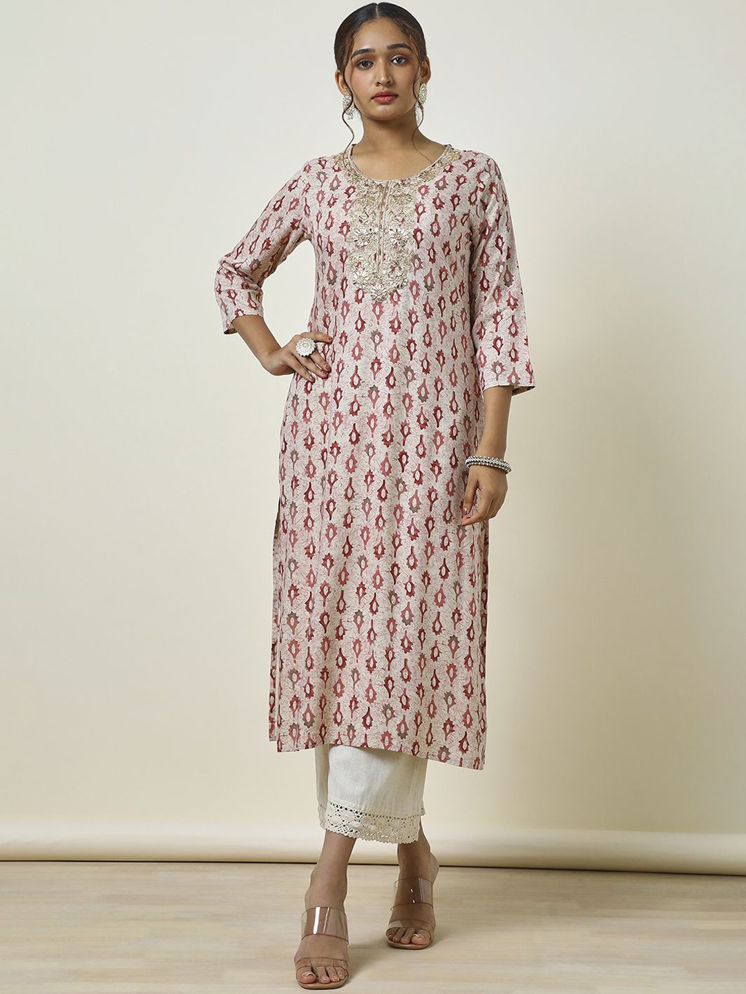 

Soch Ethnic Motifs Embroidered Straight Kurta, Pink
