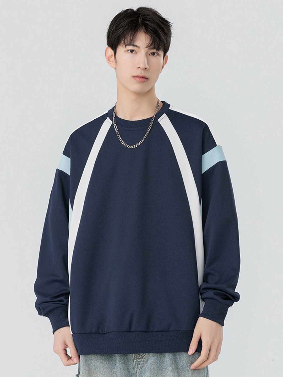 

StyleCast x Revolte Men Round Neck Sweatshirt, Navy blue