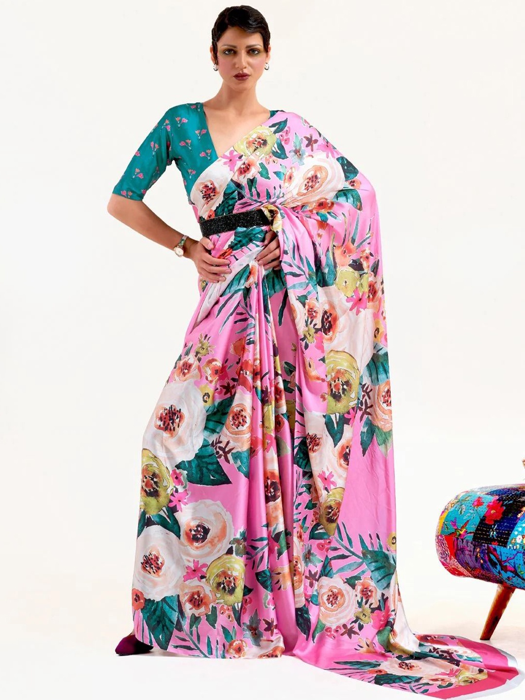 

DIVASTRI Satin Floral Printed Designer Saree, Pink