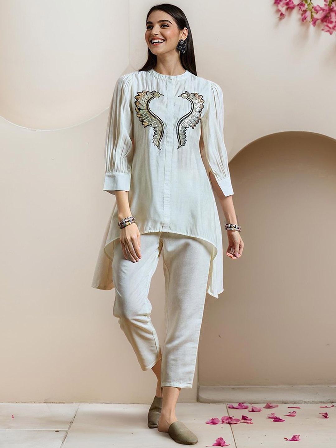 

Ishin Embellished Tunic & Trouser Co-Ord Set, Off white