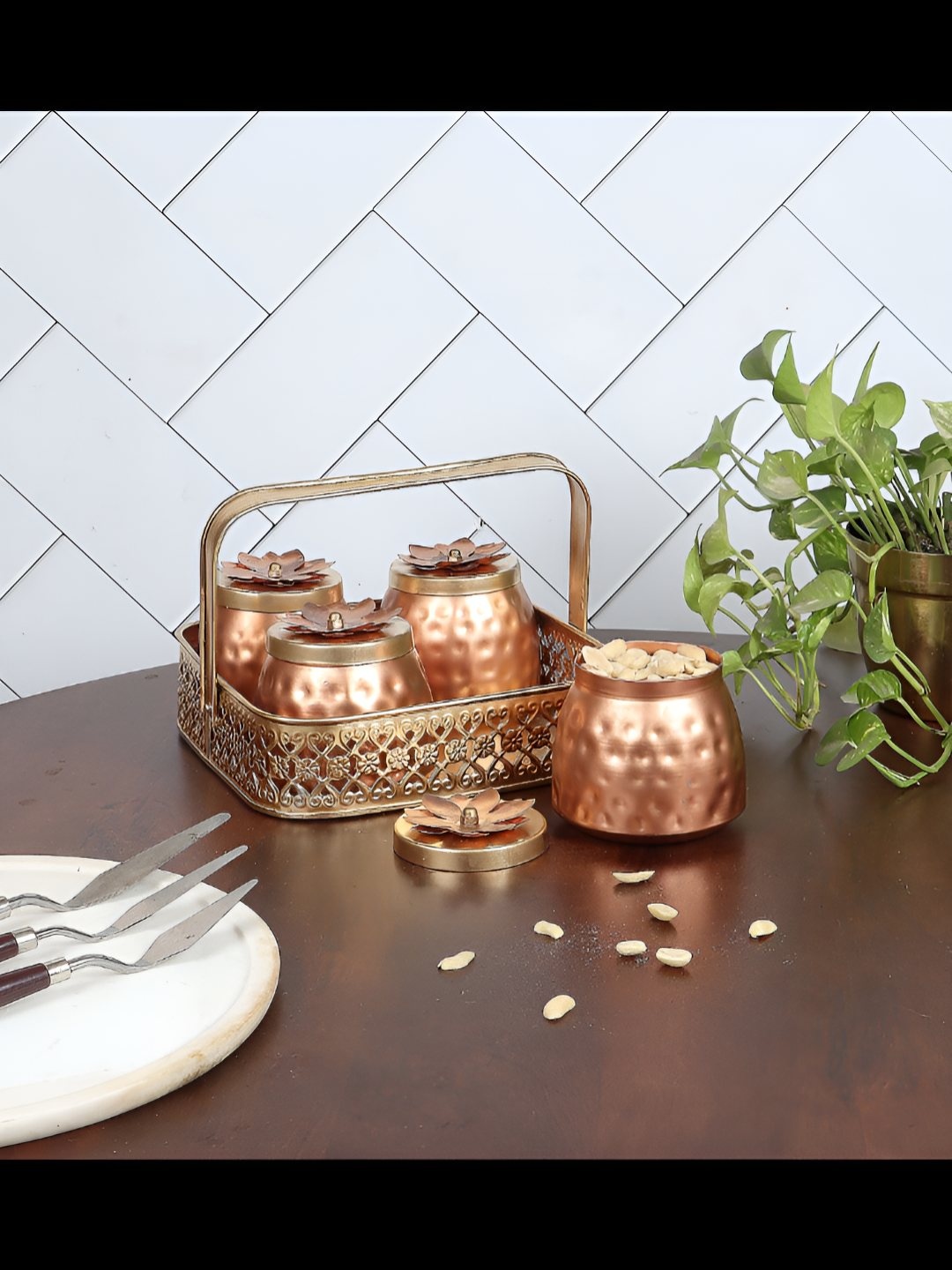 

Amaya Decors Gold-Toned 4 Pieces Textured Metal Containers With Basket