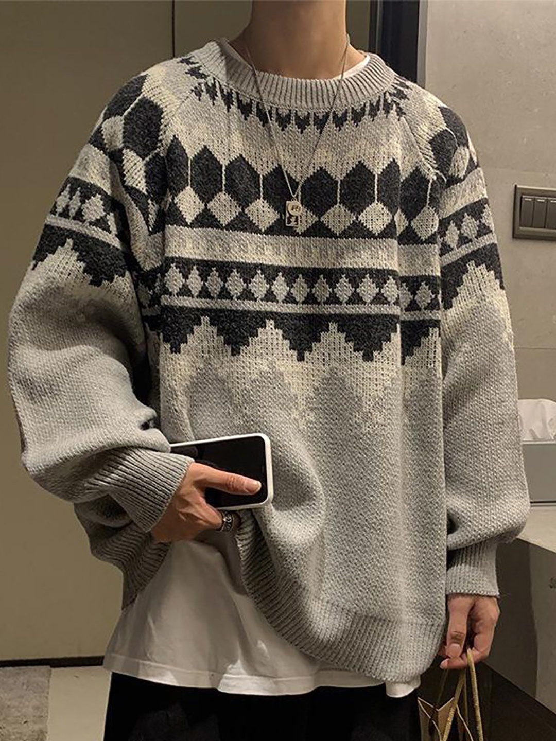 

StyleCast x Revolte Men Cable Knit Pullover, Grey