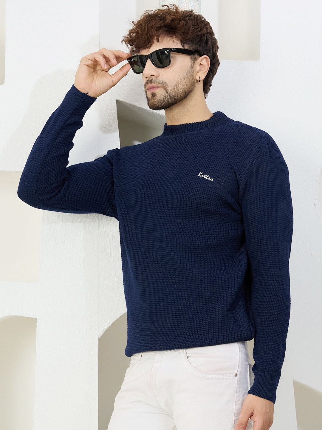 

KVETOO Men Self Design Pullover Sweater, Navy blue