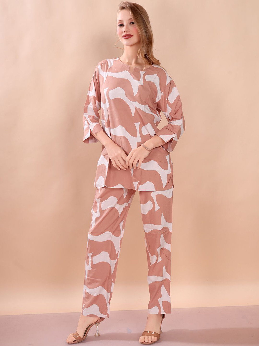 

FOMTI Printed Top & Trouser Co-ord Set, Brown