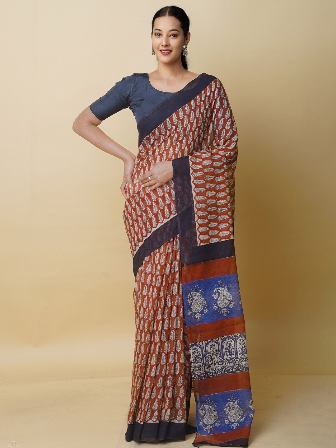 

Unnati Silks Floral Pure Cotton Handloom Kota Saree, Red