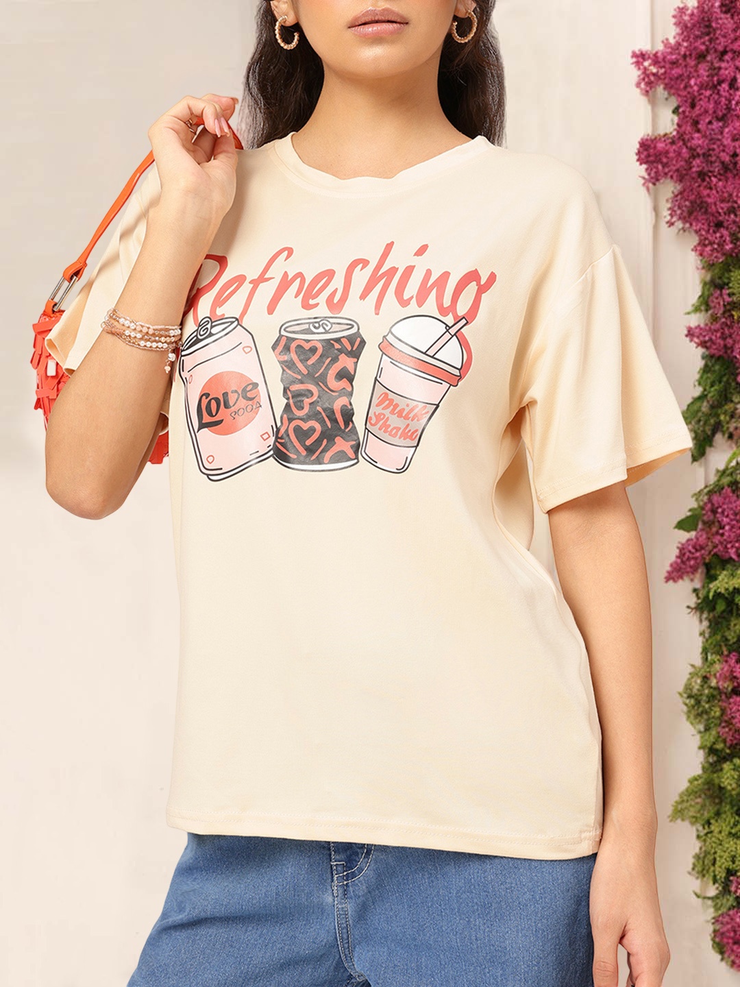 

DressBerry Daily Doodles Drop-Shoulder T-shirt, Yellow