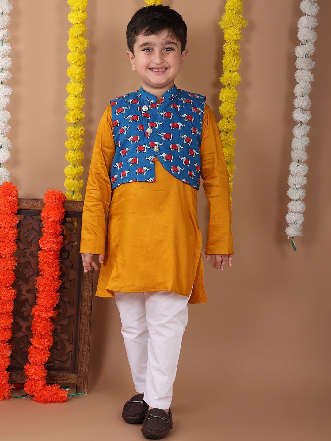 

Here&Now X Kinder Kids Boys Regular Pure Cotton Kurta with Trousers, Yellow