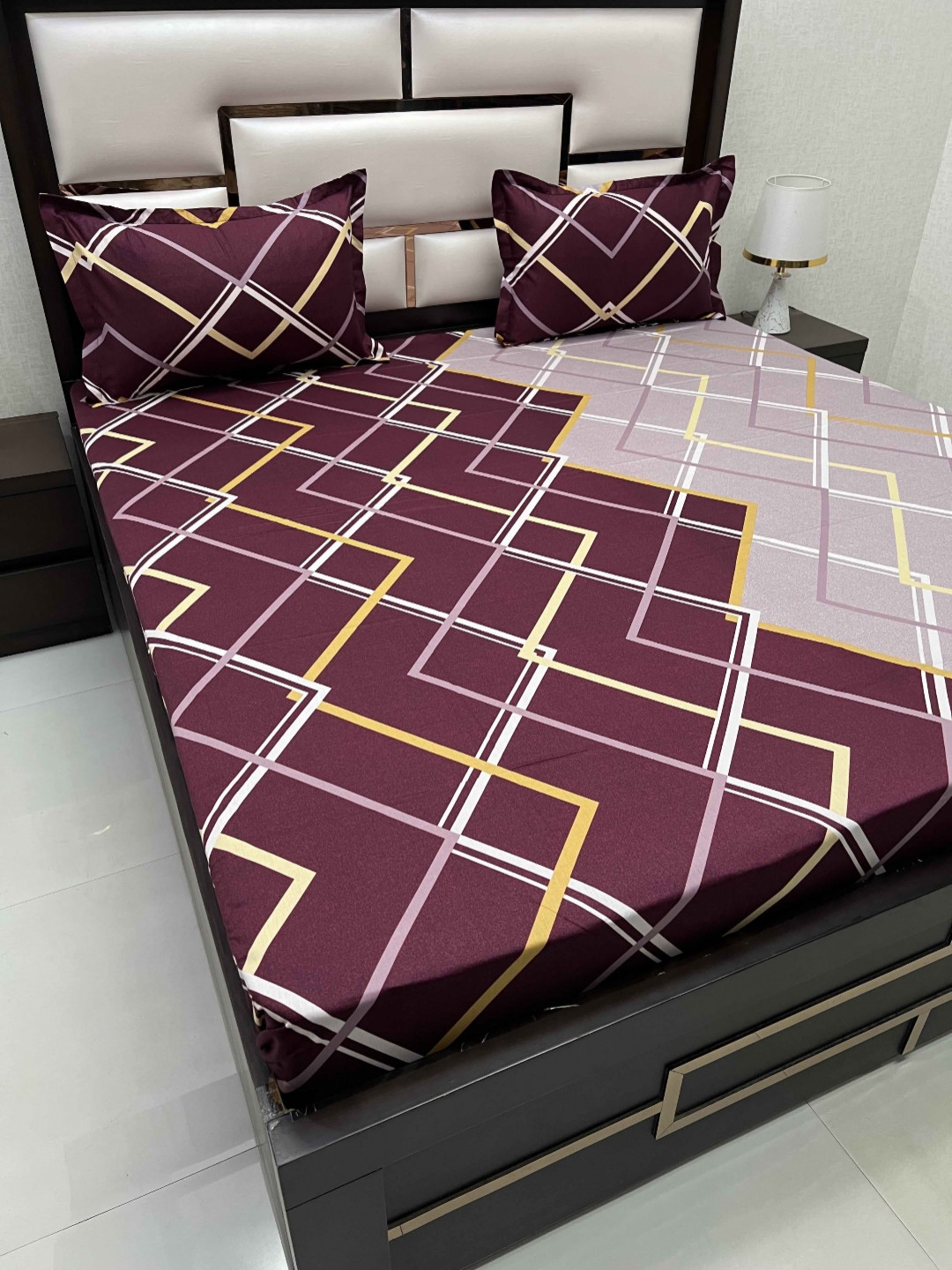 

Pure Decor Purple & Pink Geometric Pure Cotton 210 TC Queen Bedsheet with 2 Pillow Covers