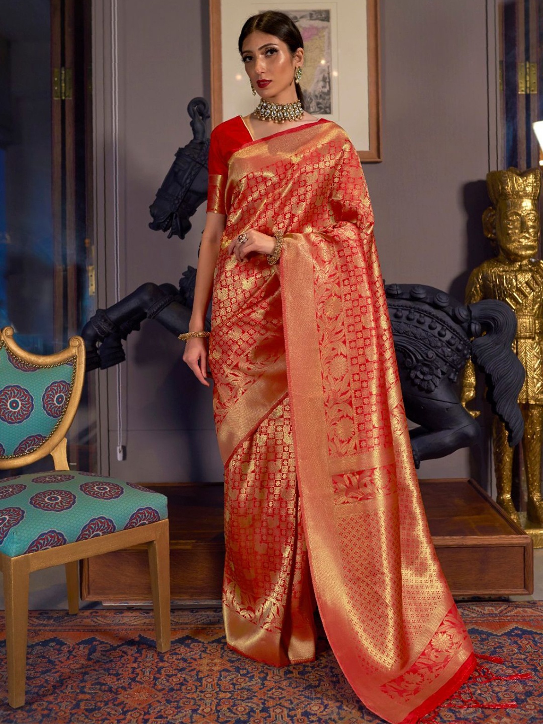 

ODETTE Woven Design Zari Saree, Red