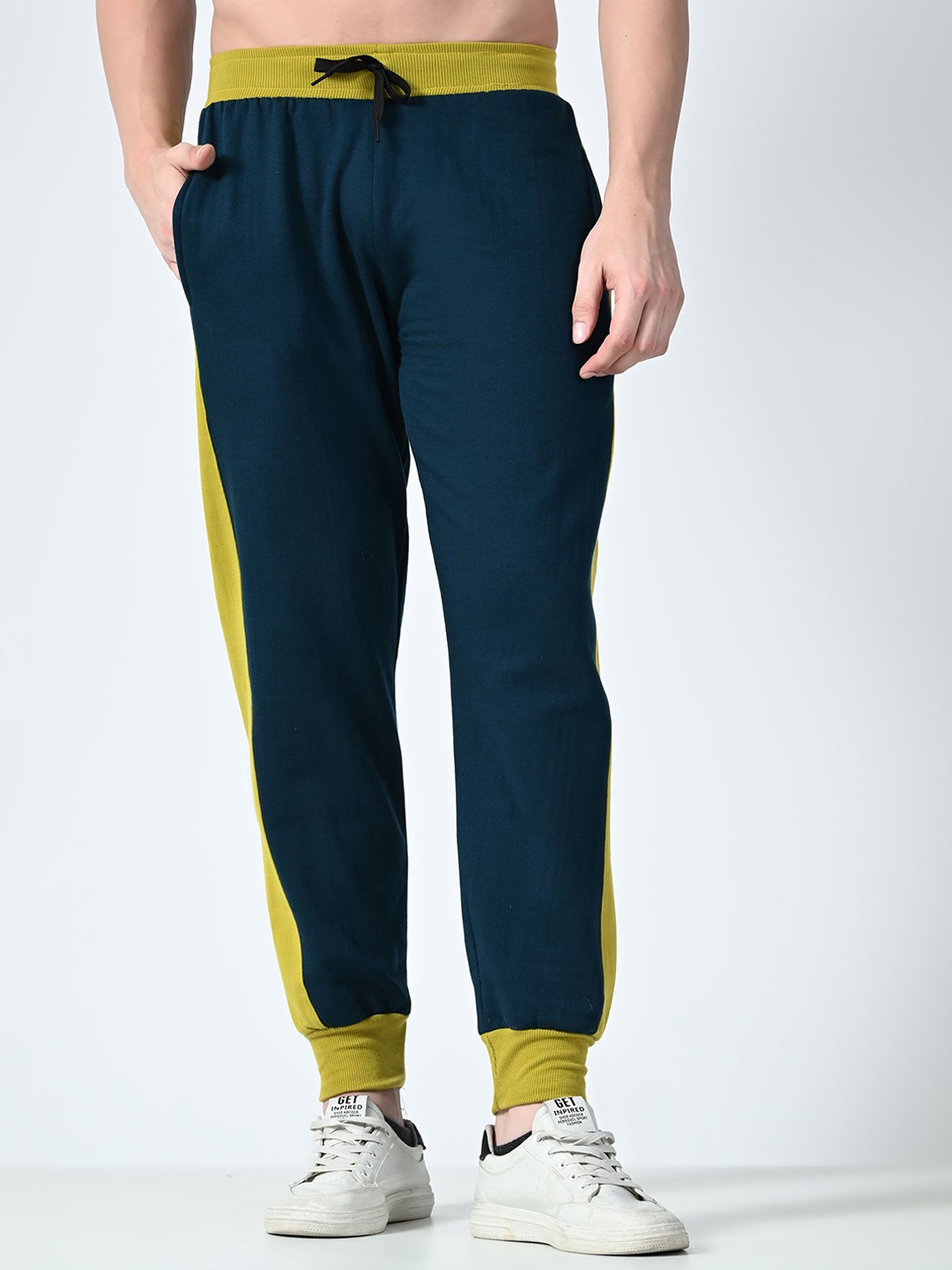 

BAESD Men Relaxed Fit Mid Rise Joggers, Navy blue