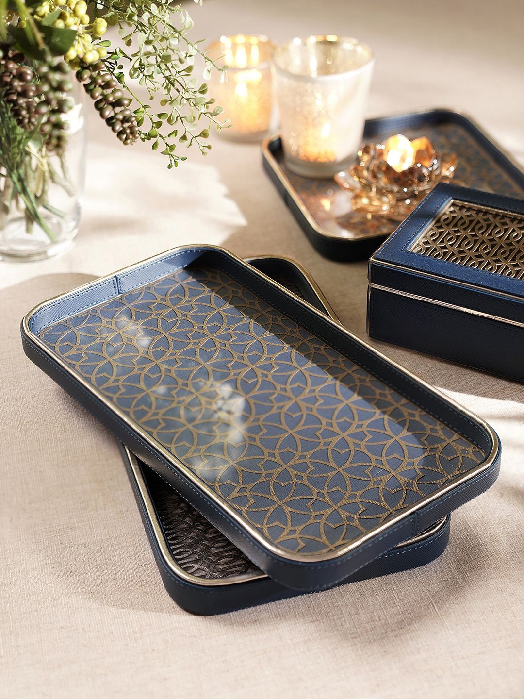 

Pure Home and Living Blue & Gold Toned Faux Leather Rectangle Serving Tray
