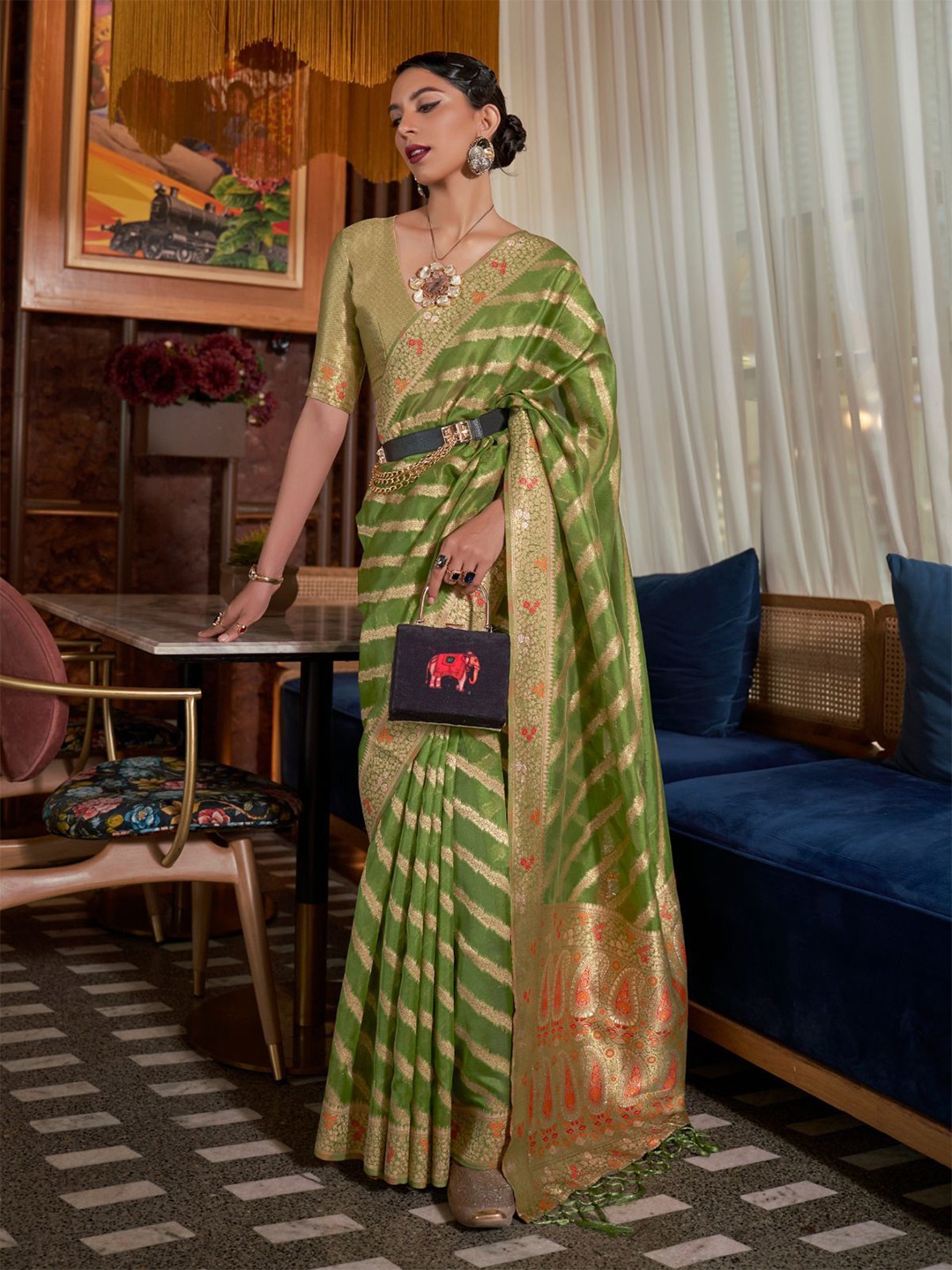 

ODETTE Woven Design Zari Saree, Green