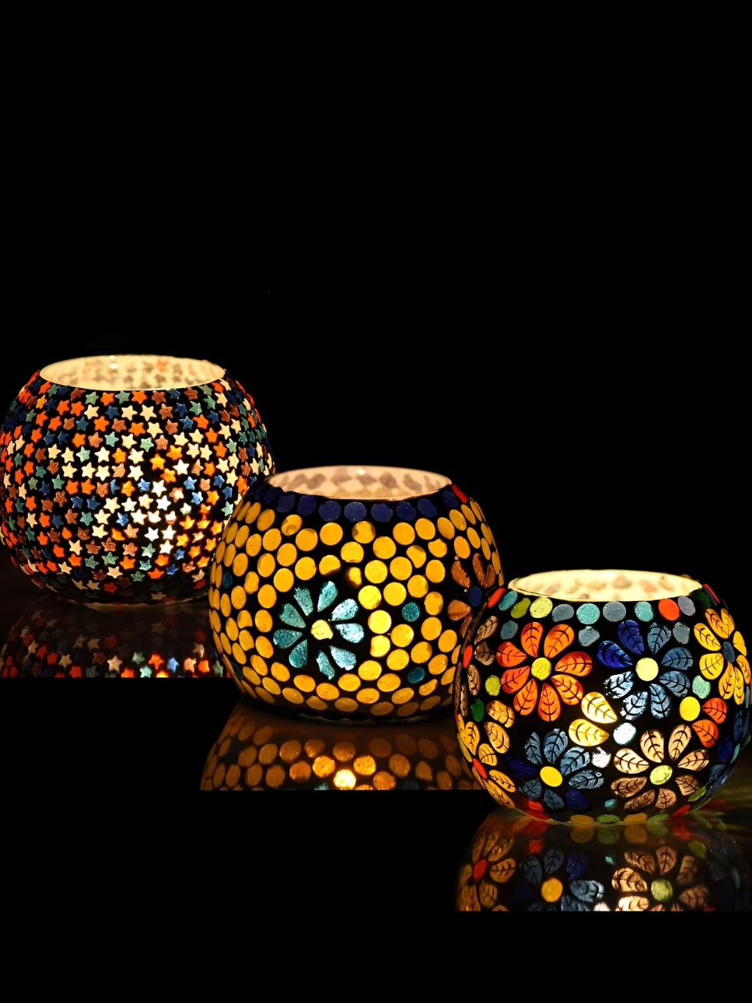 

Brahmz White & Blue 3 Pieces Ethnic Glass Mosaic Candle Holders