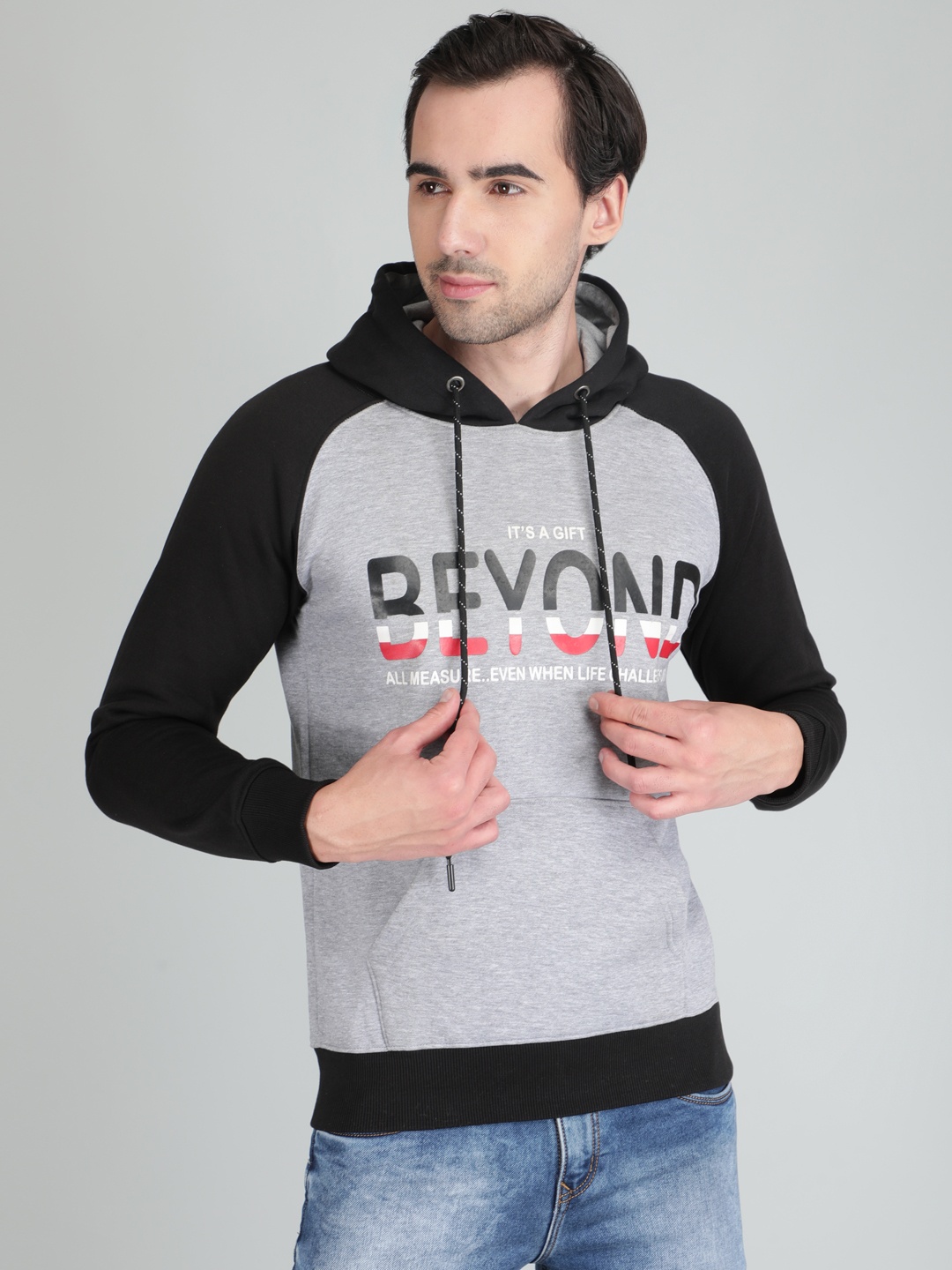 

TQS Men Colourblocked Hooded Cotton Sweatshirt, Grey