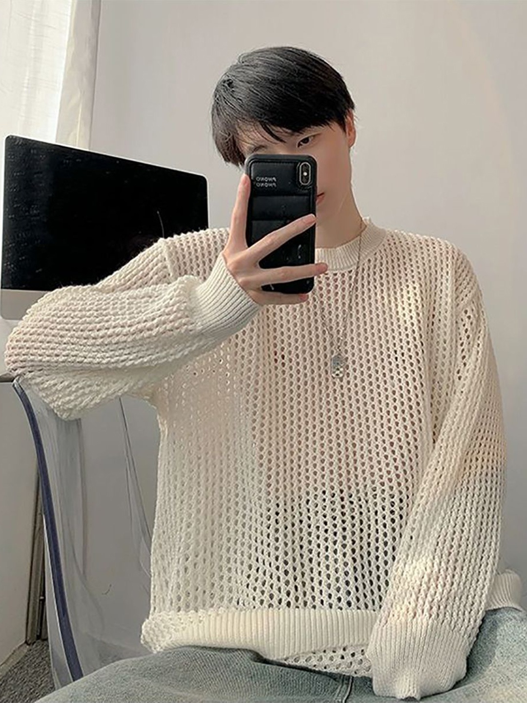 

StyleCast x Revolte Men Cable Knit Pullover Sweater, White