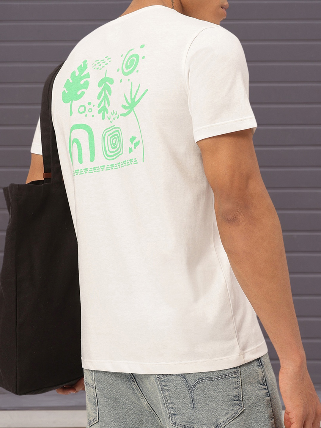 

Kook N Keech Vacation Mode Graphic Tee, White