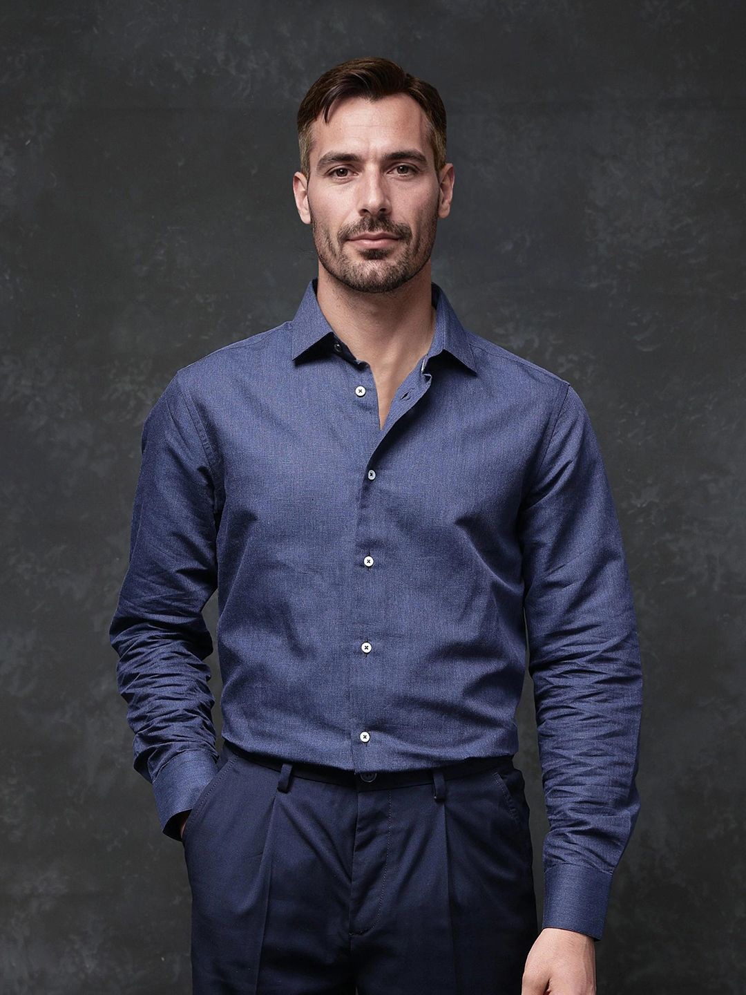 

RARE RABBIT Men Comfort Spread Collar Solid Linen Casual Shirt, Navy blue