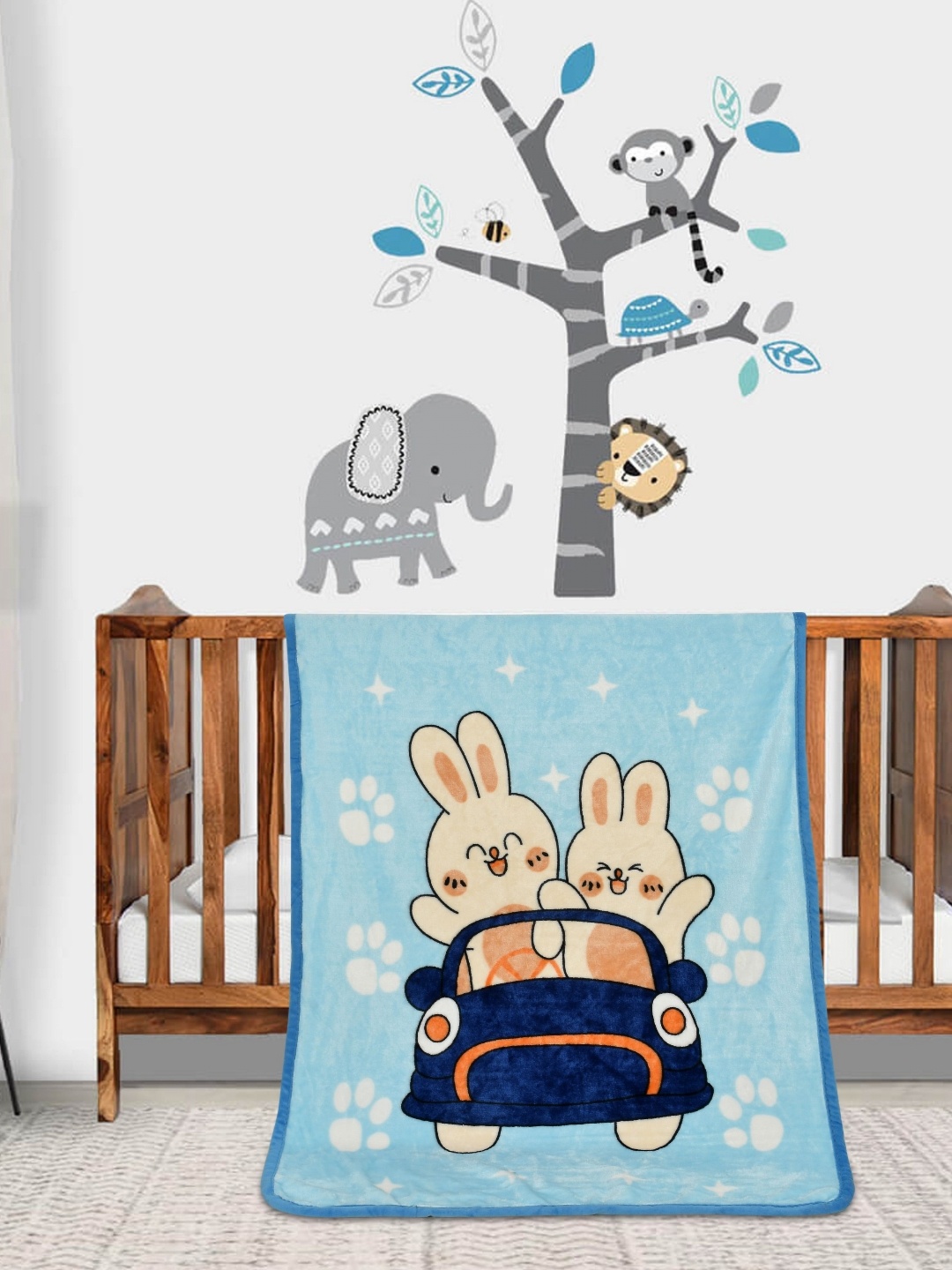 

Florida Blue and Off-White Cartoon Characters Printed Single Bed Blanket