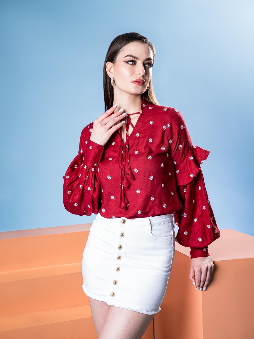 

Sacai Women Polka Dots Printed Tie-Up Neck Top, Red