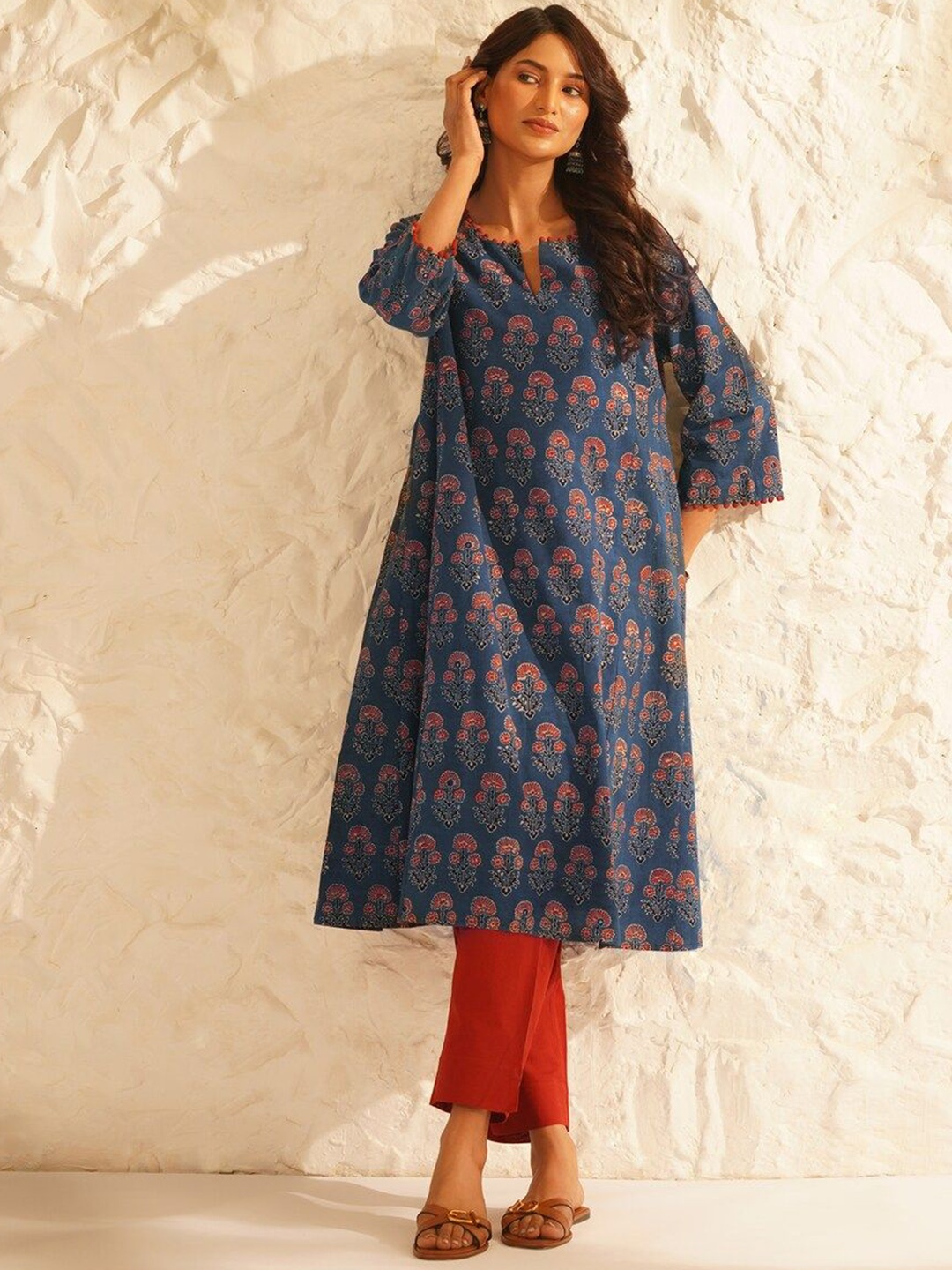 

JAYPORE Ethnic Motifs Printed Pure Cotton A-Line Kurta, Navy blue